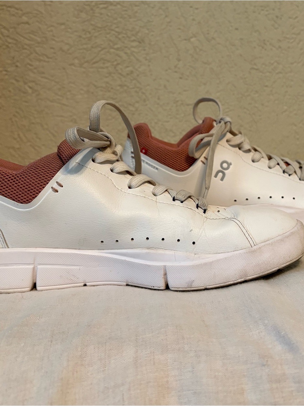 On Running Women’s The Roger Pink and White Sneakers with Rose Interior